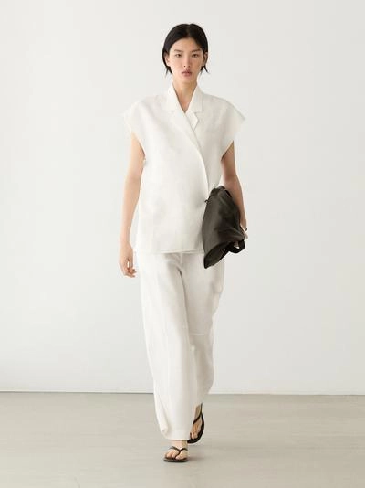 Жилет из льна на пуговицах- Заказать в России