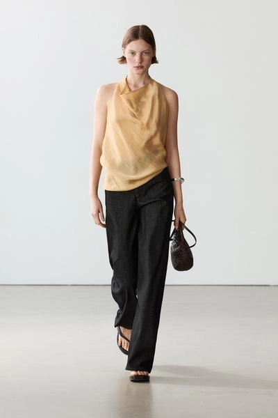 Топ с длинной горловиной и драпировкой- Заказать в России