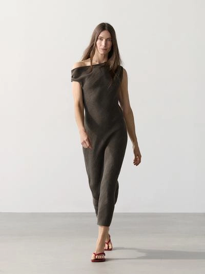 Платье миди из 100% льна с деталями на плечах- Заказать в России