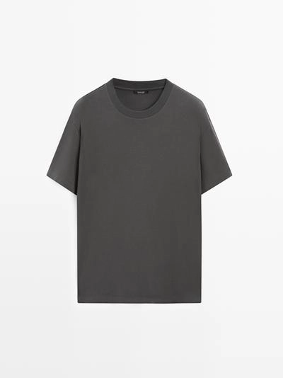 Футболка среднего веса из 100% хлопка