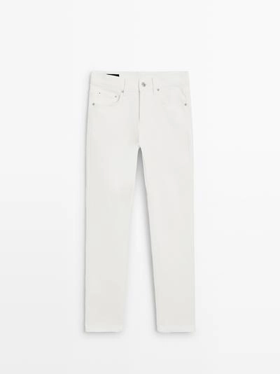 Джинсы с завышенной посадкой и укороченные брючины- Заказать в России