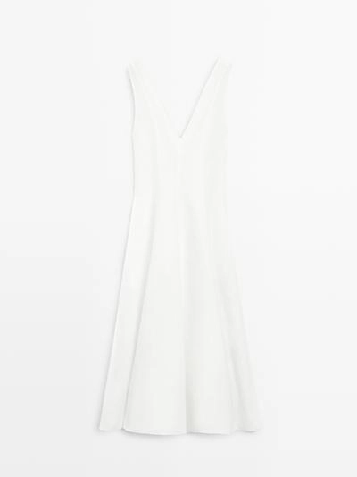 Платье миди из льна- Заказать в России