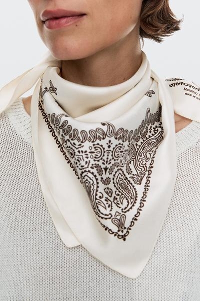 Massimo Dutti Шелковый шарф с пейсли в кремовом цвете