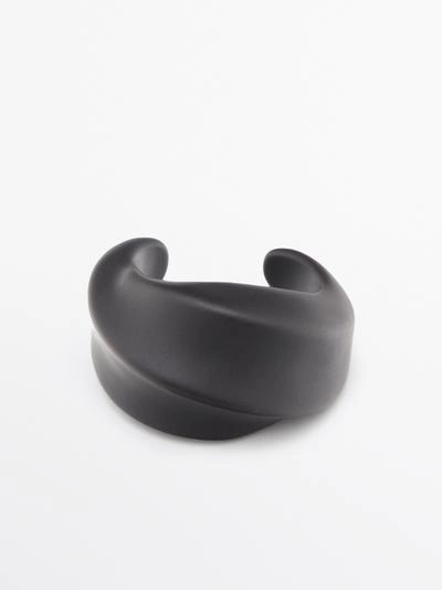 Широкий литьевой браслет- Заказать в России