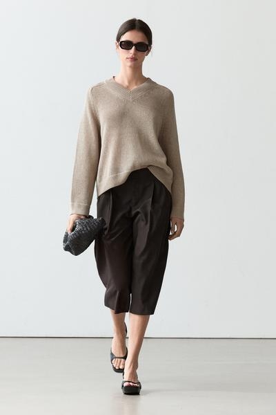 Massimo Dutti Водолазка из хлопковой смеси с V-образным вырезом купить с доставкой.