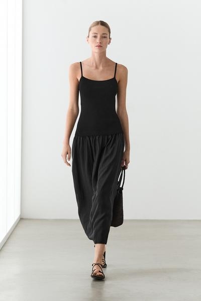 Massimo Dutti Комбинированное миди-платье на бретелях купить с доставкой.