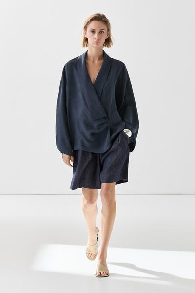 Massimo Dutti Текучая блуза с запахом с драпировкой купить с доставкой.