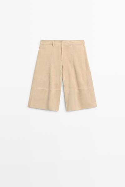 Massimo Dutti Длинные бермудские шорты из замши купить с доставкой.