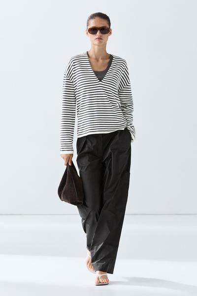 Massimo Dutti Вязаный свитер в полоску с V-образным вырезом