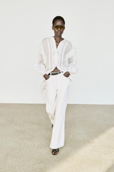 Massimo Dutti Блузка с воротником-стойкой, вышивкой и оборками купить с доставкой.