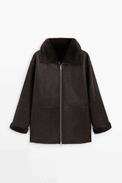 Massimo Dutti Двустороннее пальто из кожи ягненка с мехом купить с доставкой.