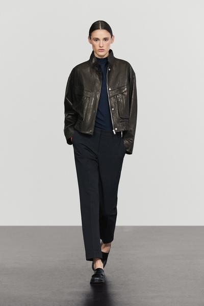 Massimo Dutti Короткая куртка-бомбер из кожи наппа с воротником-стойкой
