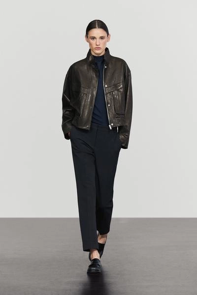 Massimo Dutti Короткая куртка-бомбер из кожи наппа с воротником-стойкой