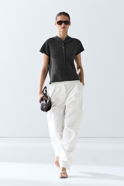 Massimo Dutti Жилет на пуговицах из 100% кашемира купить с доставкой.