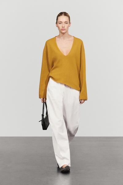 Massimo Dutti Вязаный свитер длинной линии с деталью на вырезе купить с доставкой.