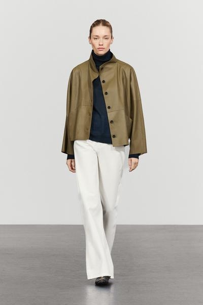 Massimo Dutti Укороченная кожаная куртка из кожи наппа с воротником-стойкой купить с доставкой.