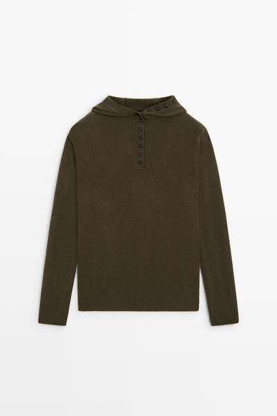 Massimo Dutti Вязаный свитер с капюшоном и пуговицами купить с доставкой.