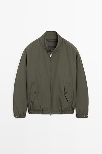 Massimo Dutti Техническая бомбер-куртка купить с доставкой.