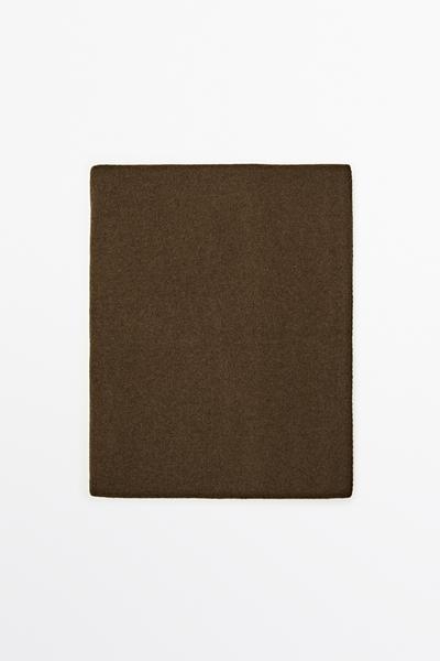 Massimo Dutti Шарф из гладкого тонкого трикотажа из смеси шерсти и кашемира купить с доставкой.