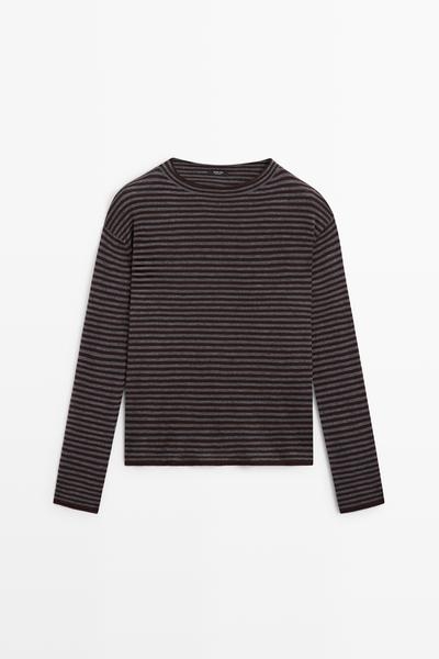 Massimo Dutti Трикотажный свитер с полосатым воротником-стойкой купить с доставкой.