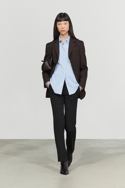 Massimo Dutti Рубашка из полосатого эластичного поплина купить с доставкой.