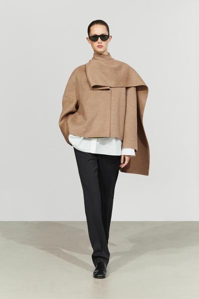 Massimo Dutti Короткое пальто с деталью-шарфом