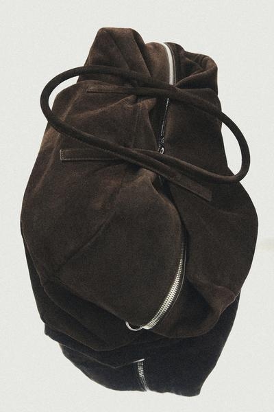 Massimo Dutti Сумка для путешествий из замшевой кожи - лимитированная серия купить с доставкой.