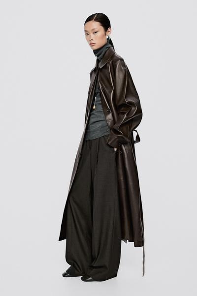 Massimo Dutti Длинное плащ-пальто из кожи наппа с поясом - ограниченная серия купить с доставкой.
