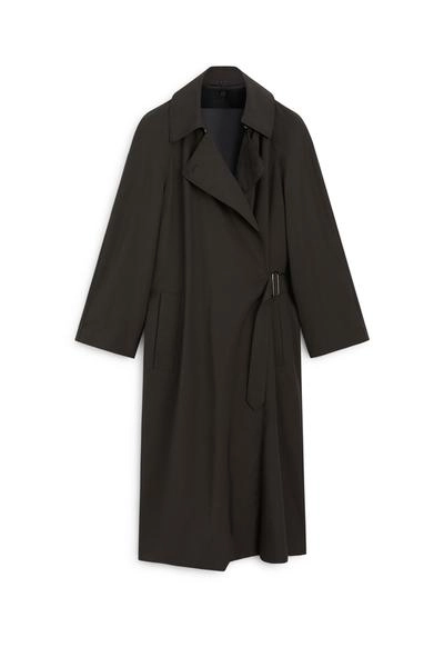 Плащ из легкой ткани с лацканами - ограниченная серия- Заказать в России
