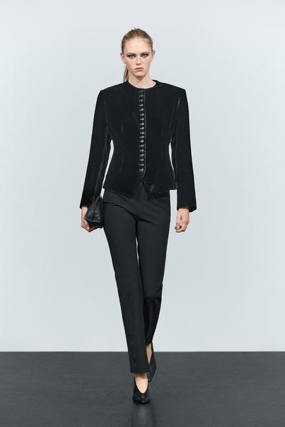 Massimo Dutti Бархатный блейзер с деталями в виде пуговиц купить с доставкой.