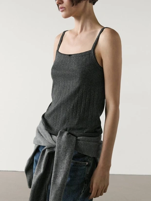 Верхняя деталь в виде банта-пуантеля- Заказать в России