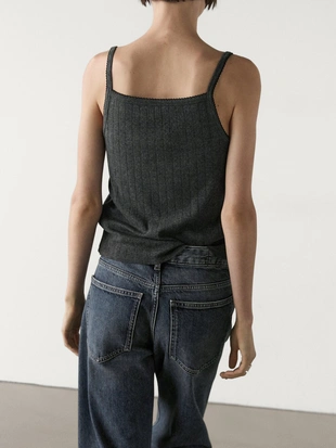 Верхняя деталь в виде банта-пуантеля- Заказать в России