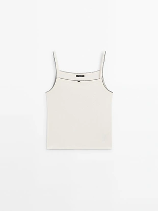 Верхняя деталь в виде банта-пуантеля- Заказать в России