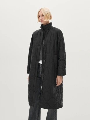 Стеганое пальто с ромбовидной подкладкой- Заказать в России