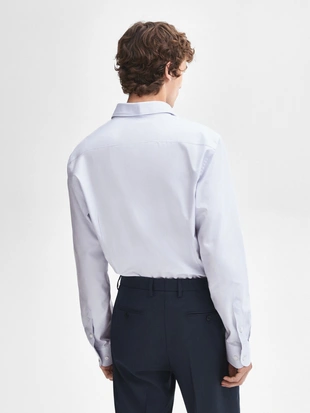 Приталенная рубашка из хлопчатобумажной саржи- Заказать в России