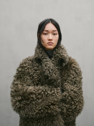 Большой меховой приют - студия- Заказать в России