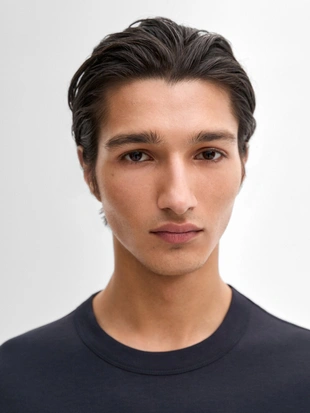 Футболка с коротким рукавом из хлопчатобумажной смеси- Заказать в России