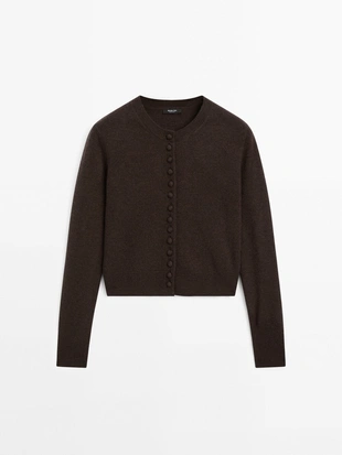 Короткий вязаный кардиган с пуговицами на подкладке- Заказать в России
