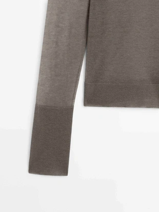 Укороченный струящийся вязаный свитер - студия- Заказать в России