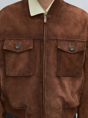 Куртка-бомбер с замшевыми кожаными карманами- Заказать в России