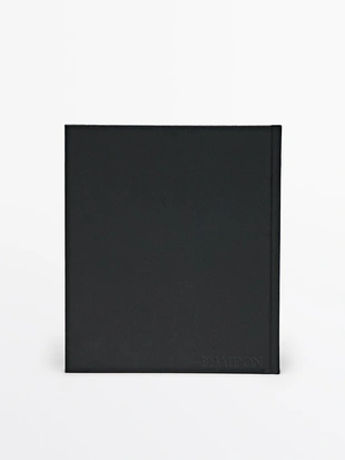 Младший: Может ли искусство изменить мир? книга- Заказать в России