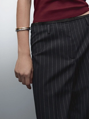 Брюки из полушерстяной ткани в тонкую полоску- Заказать в России