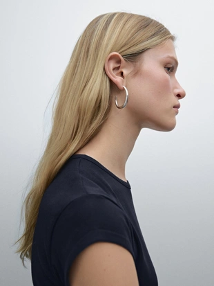 Футболка из 100% хлопка с закругленным низом- Заказать в России