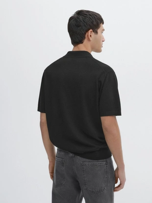 Рубашка поло с коротким рукавом и V-образным вырезом- Заказать в России