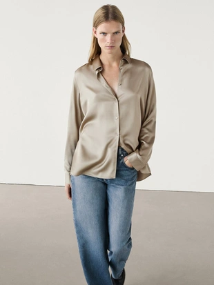 Рубашка однотонная с длинными рукавами и разрезами- Заказать в России