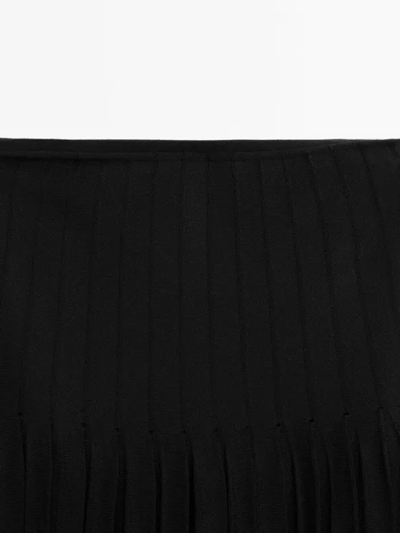 Прозрачная плиссированная юбка миди