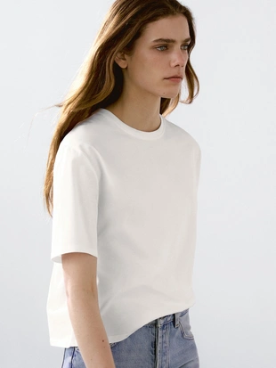 Легкая футболка из 100% хлопка- Заказать в России