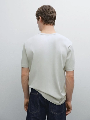 Футболка из 100% хлопка с коротким рукавом- Заказать в России