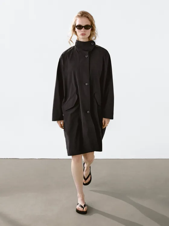 Тренчкот из струящейся водоотталкивающей ткани