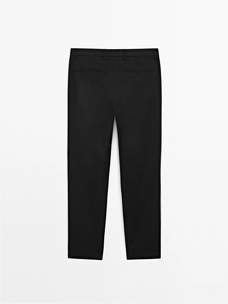 Хлопковые брюки в зауженном крое из смеси тканей